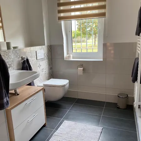 Appartement Gaestewohnung In Saeritz *