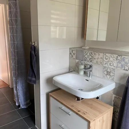 Gaestewohnung In Saeritz Apartment